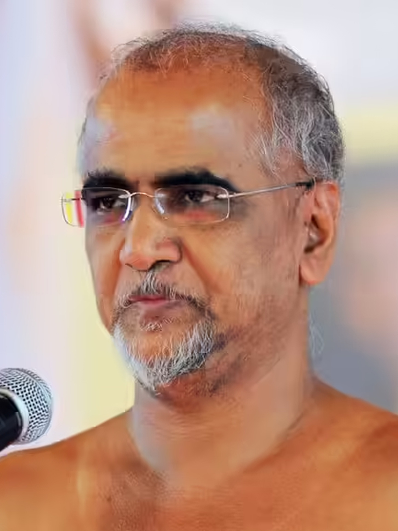 Muni Tarun Sagar Ji